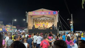 carnaval bairro itapua palco