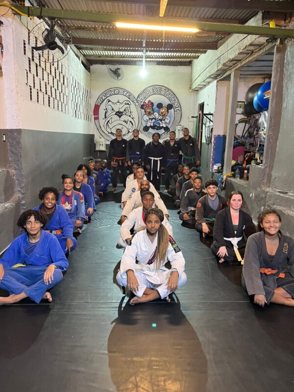 Projeto Rato de Tatame: Jiu-jitsu que transforma vidas em Itapuã