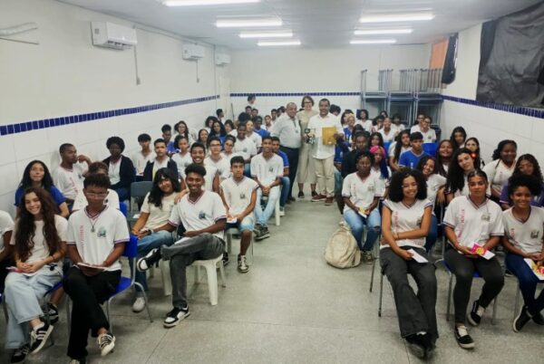 TCE/BA leva educação cívica a estudantes de Itapuã em nova edição do “Ouvidoria vai à Escola”